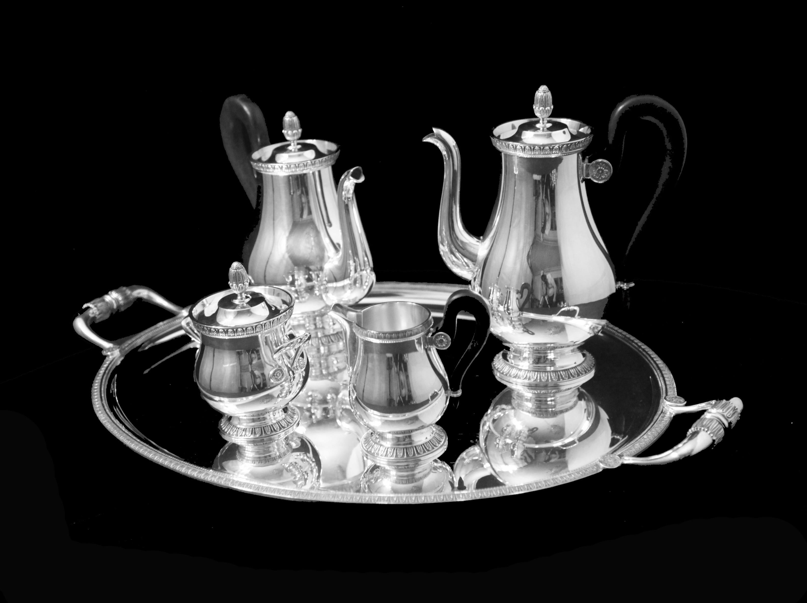 Français Christofle (Gallia) - 5pc. Service à thé français ancien en argent, qualité musée.  en vente