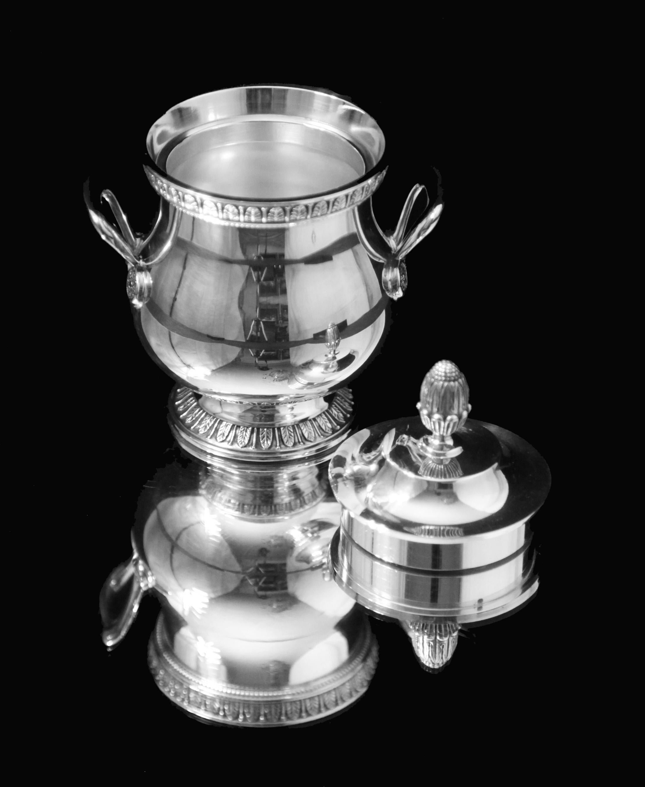 Christofle (Gallia) - 5 Teile. Französisches antikes versilbertes Teeservice in Museumsqualität, antik.  im Angebot 3