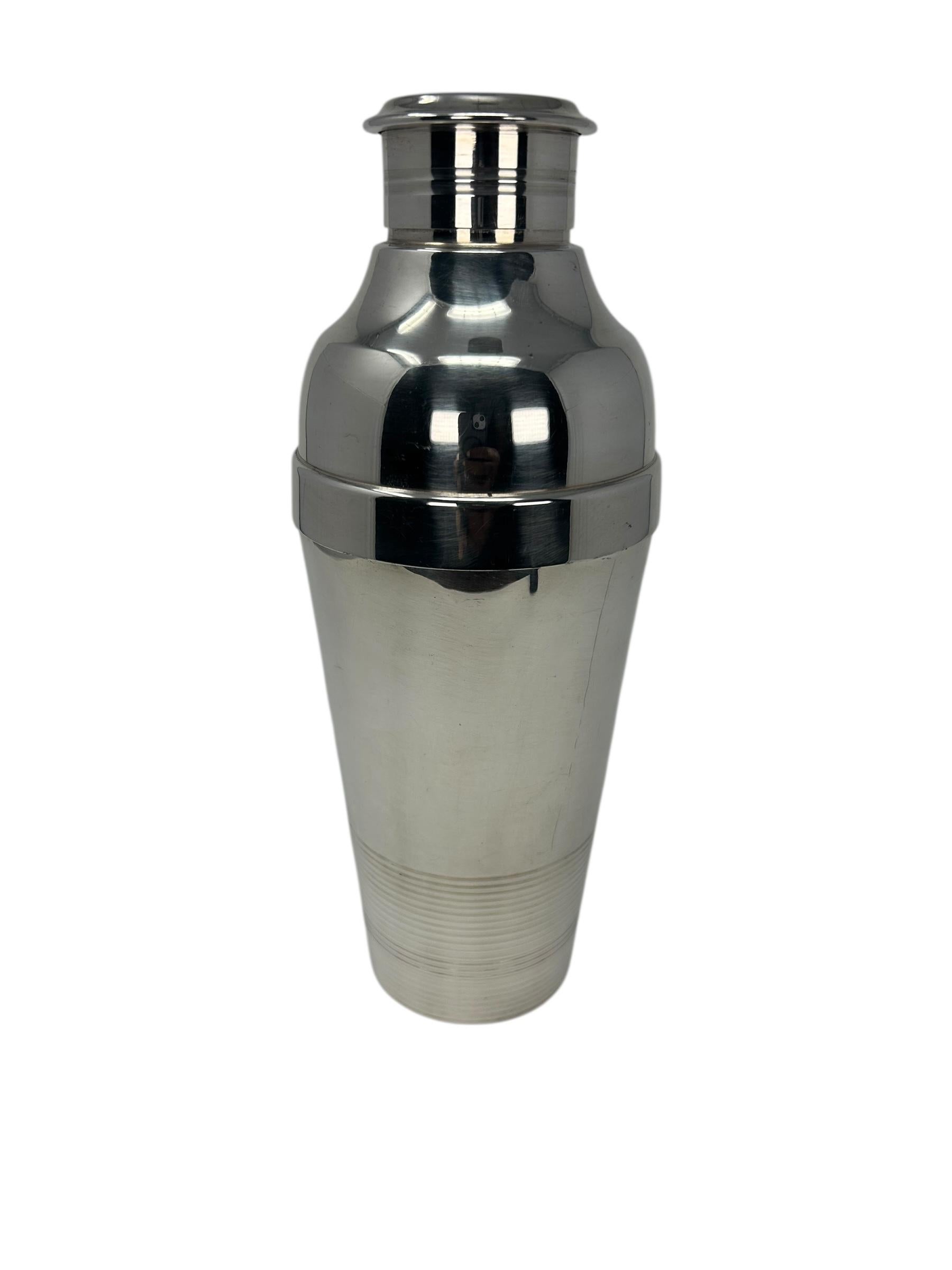 Coctelera Christofle Gallia Ondulations de Luc Lanel, c.1935 Chapado en plata en venta