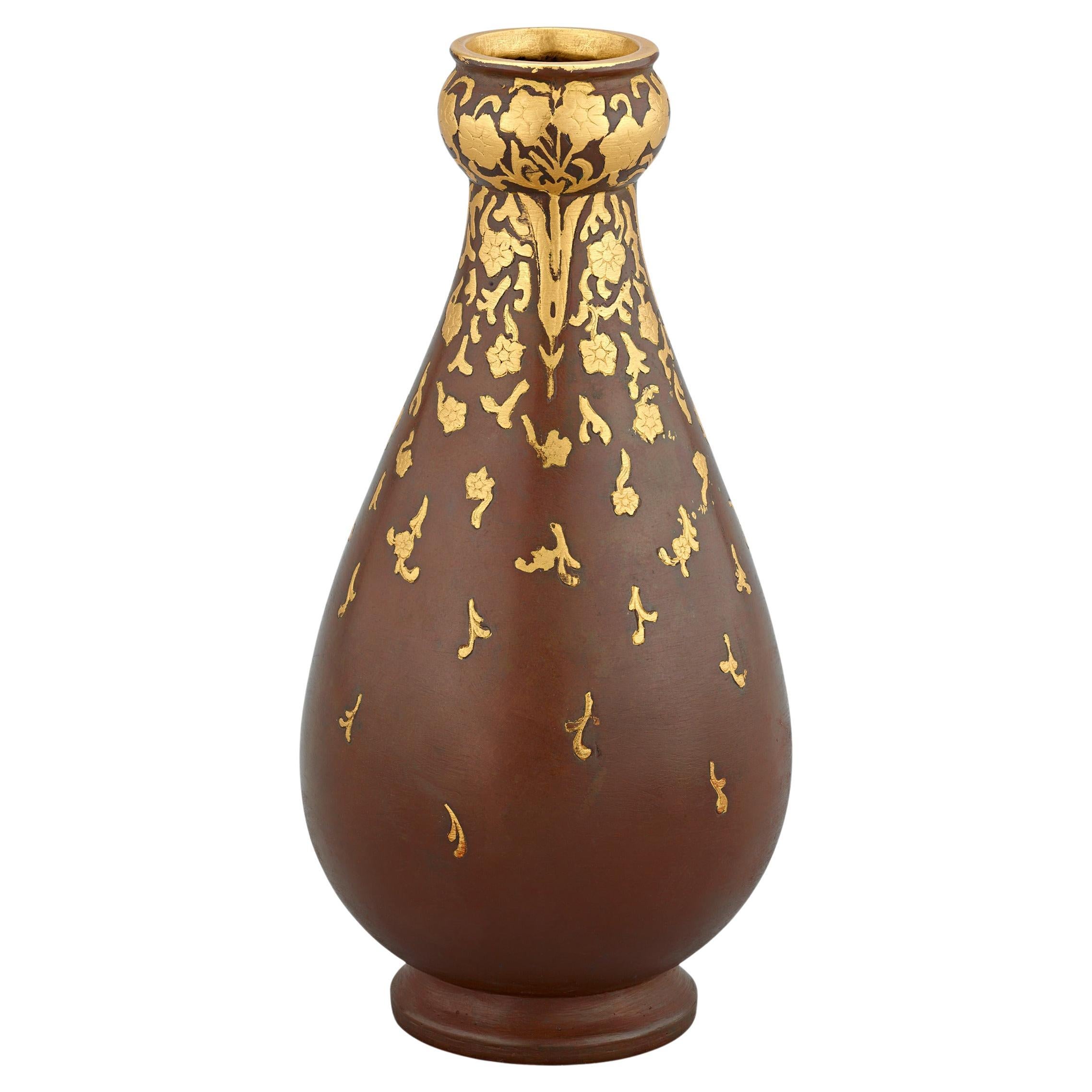 Vase en bronze doré Christofle