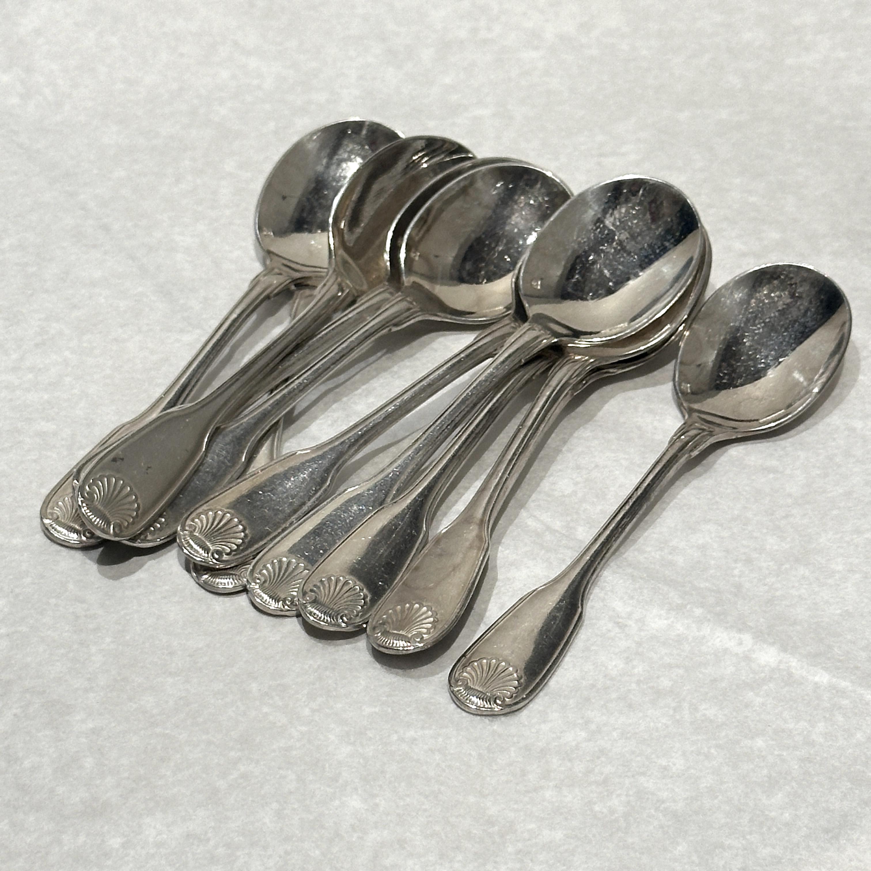 CHRISTOFLE Eislöffel aus versilbertem Metall - Vendôme Muschel Modell 13 cm im Angebot 1