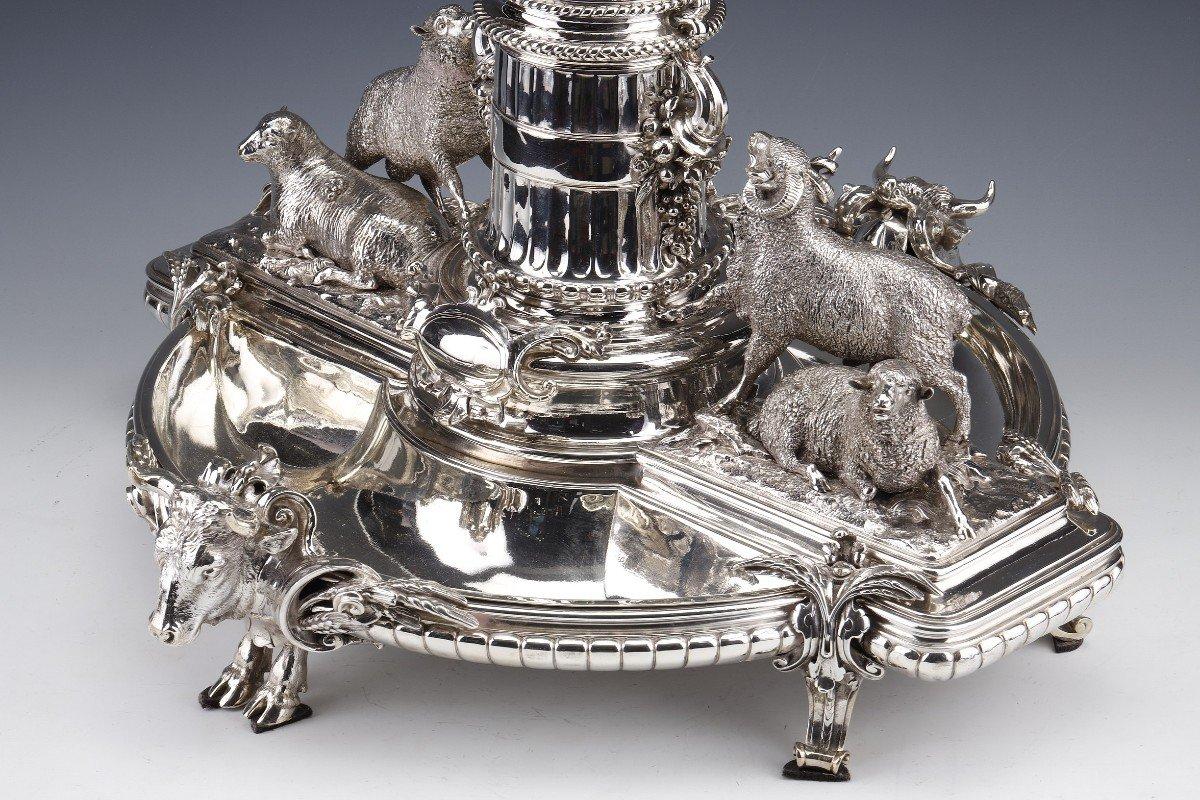 Christofle - Important Table Centerpiece In Sterling Silver Nineteenth For Sale 4