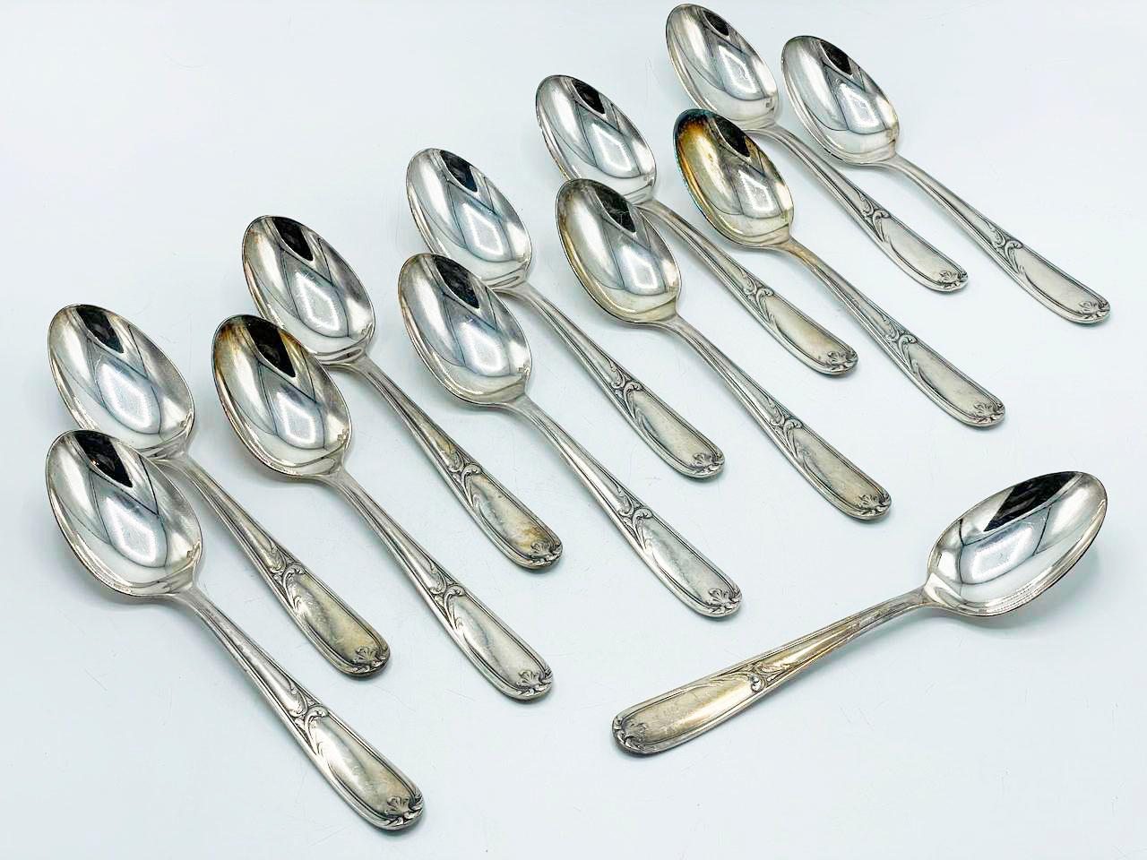 Christofle Made in Argentina, Flatware art nouveau in Silverplated For Sale 2