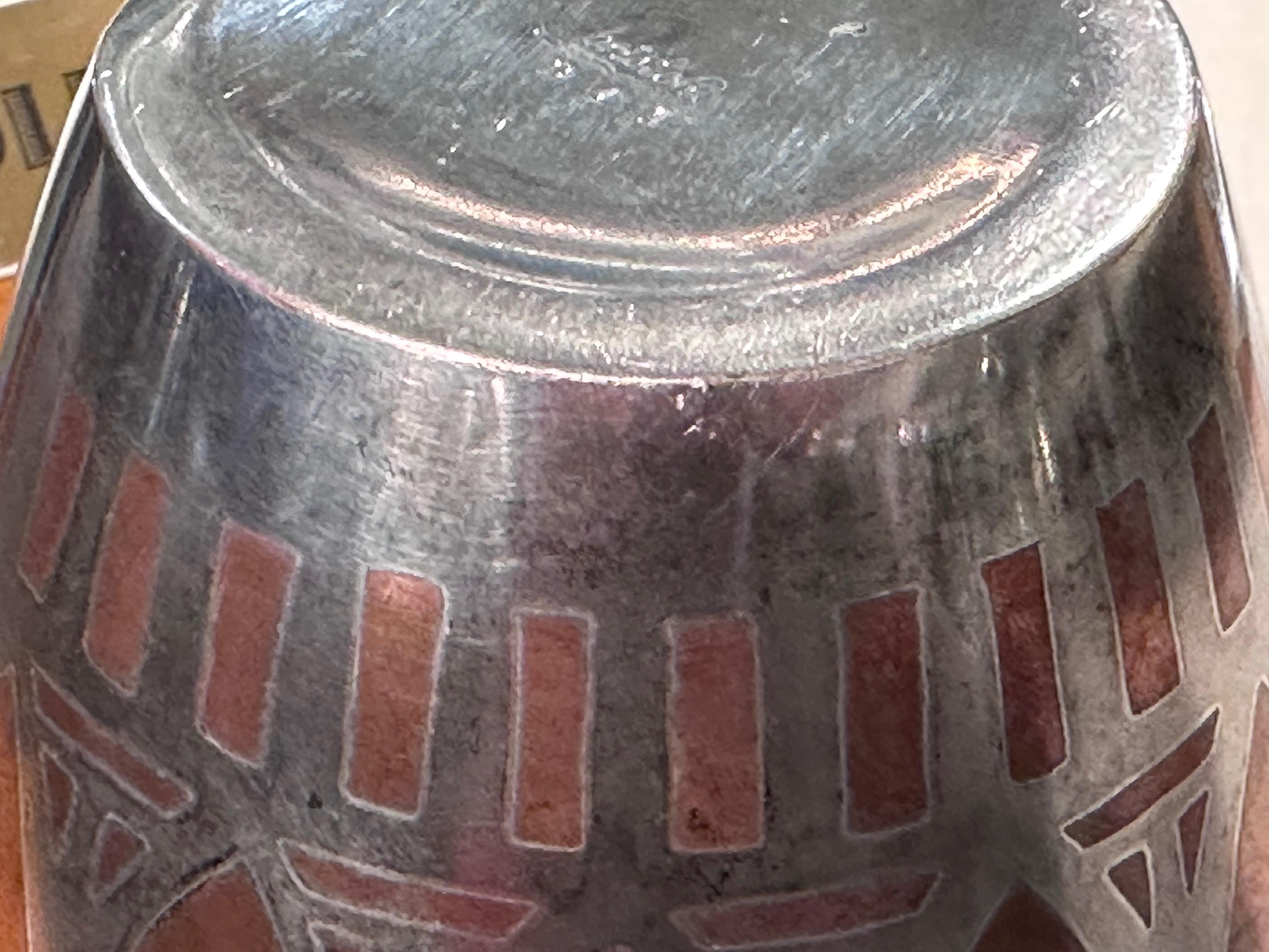 Début du 20ème siècle Vase en métal Christofle bt Luc Lanel vers 1925 Art Déco en vente