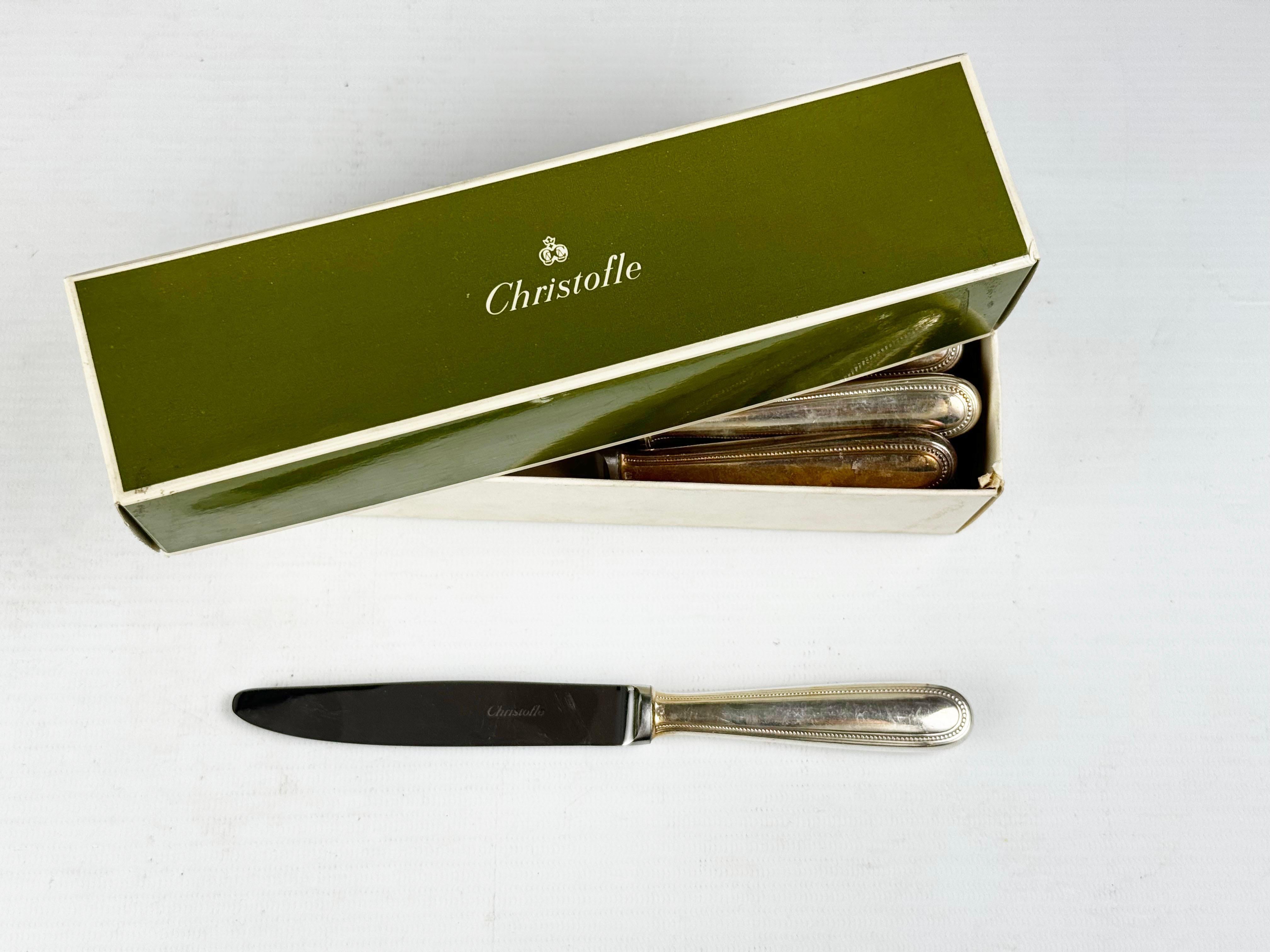 Fait à la machine Christofle Model Perles Set de couverts 100 pièces, Imperial, en argenté en vente