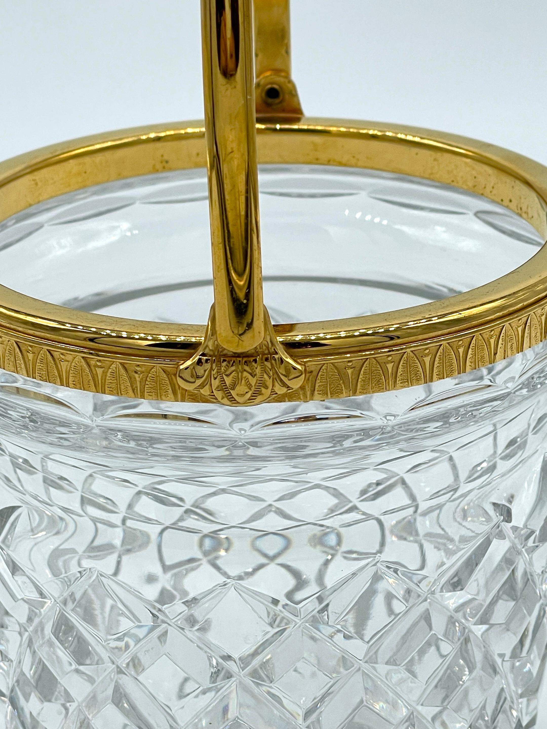  Christofle Neocalssical Cut Kristall Gold gewaschener Swing - Eiskübel mit Henkel (Versilberung) im Angebot
