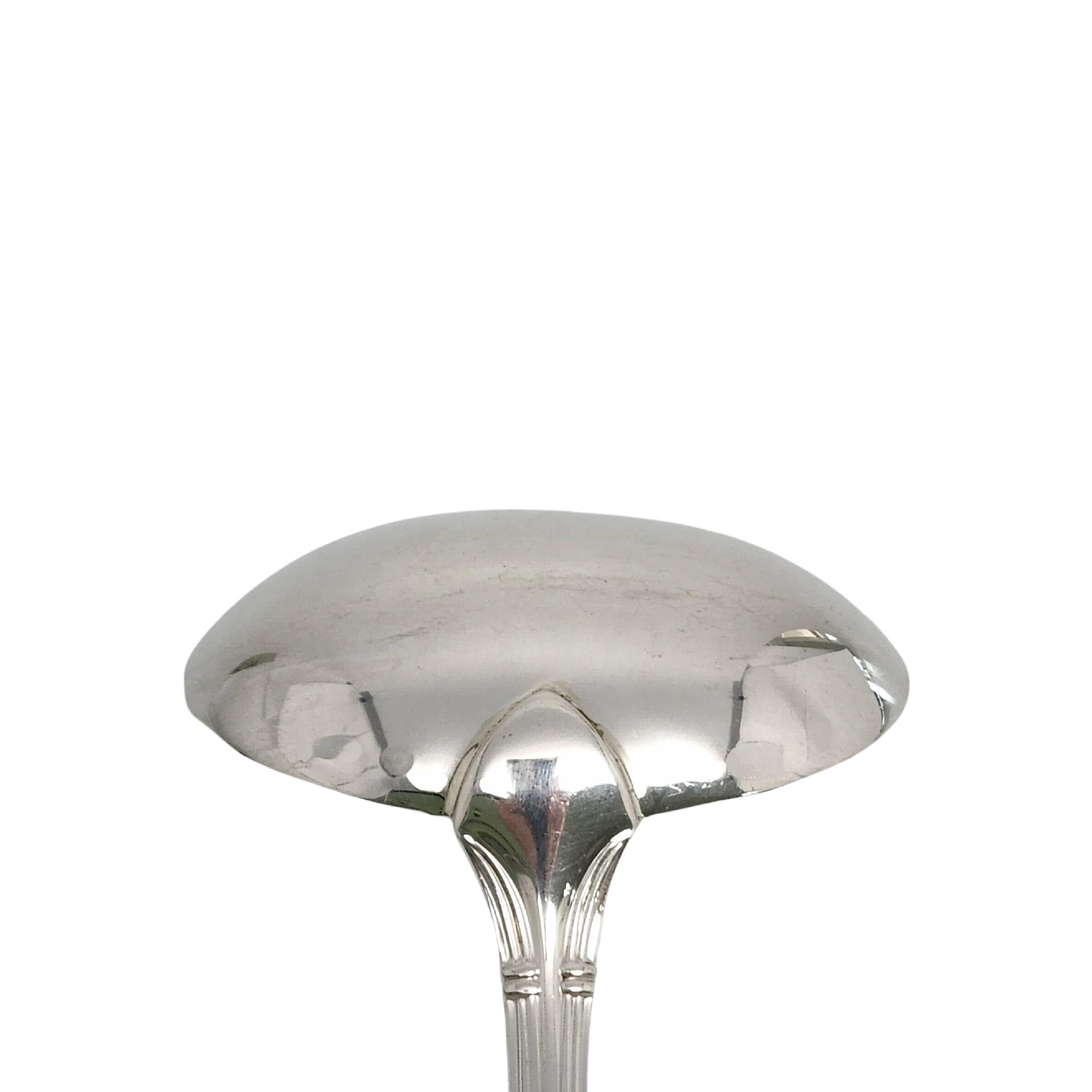 Mestolo per salse in argento sterling Christofle Oceana in vendita 1