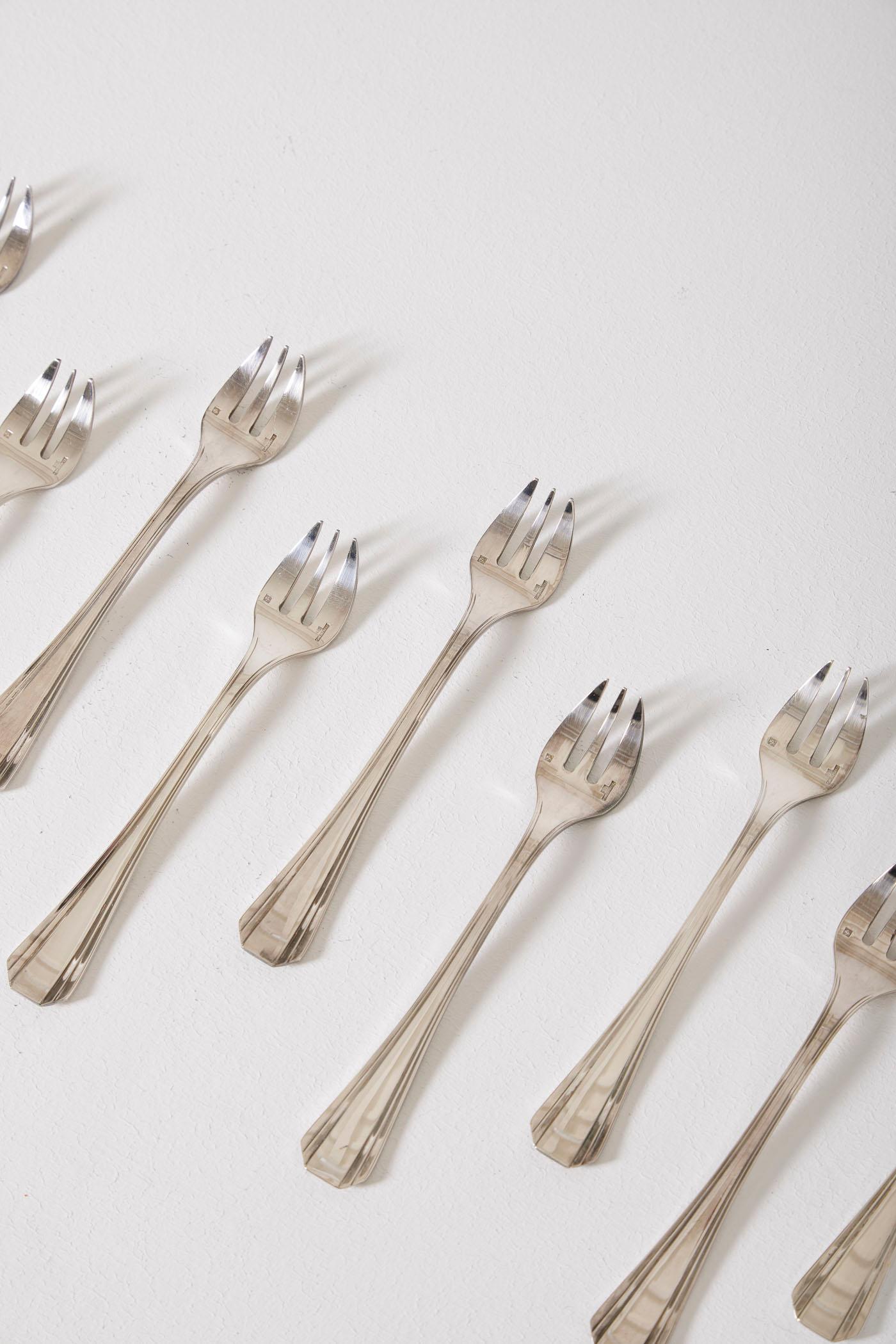Christofle oyster forks, set of 12 In Good Condition For Sale In PARIS, FR