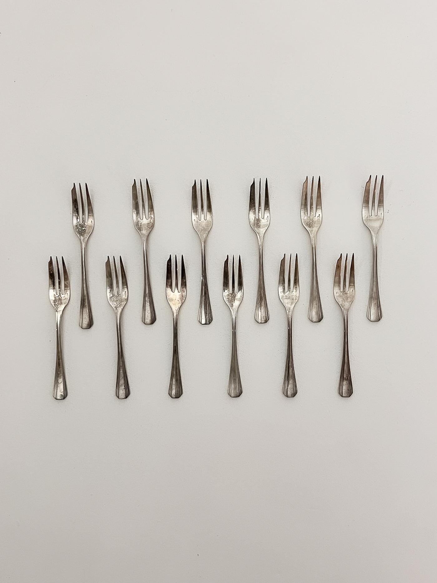 Silver Plate Christofle oyster forks, set of 12 For Sale