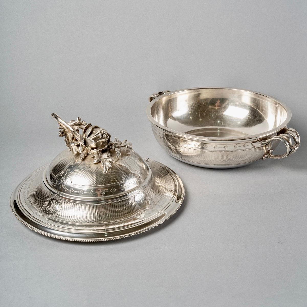 Early 20th Century Christofle, Pair of Tureens Guilloche Sterling Silver Artichoke Handle