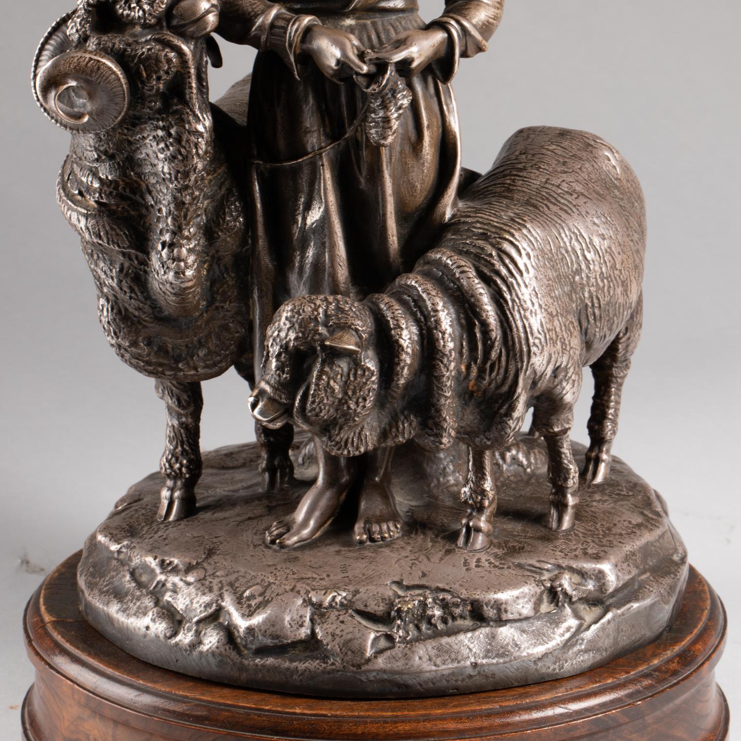 Christofle Sculpture of a Trophy, 19th Century, Napoleon III Period. In Good Condition For Sale In Saint-Ouen, FR