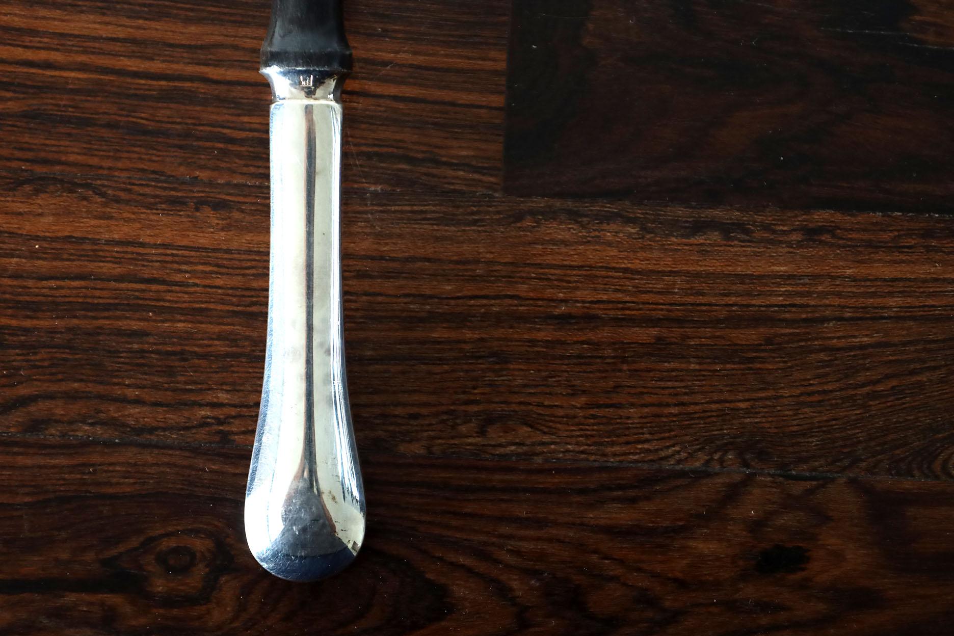Christofle Set of Caviar Spoon and Spreader For Sale 2