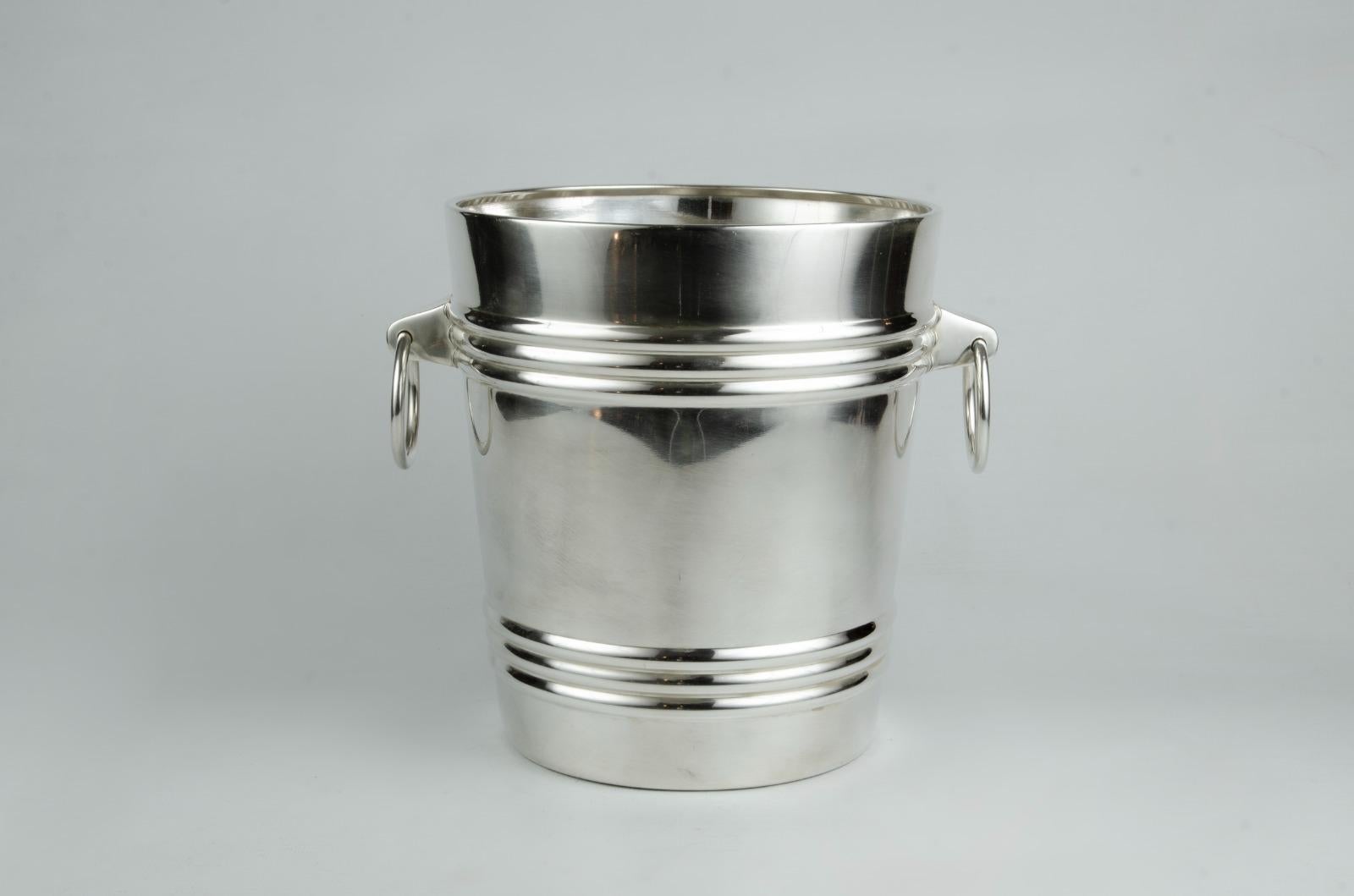 Cubitera de champán de metal plateado Christofle de los años 60 Moderno en venta