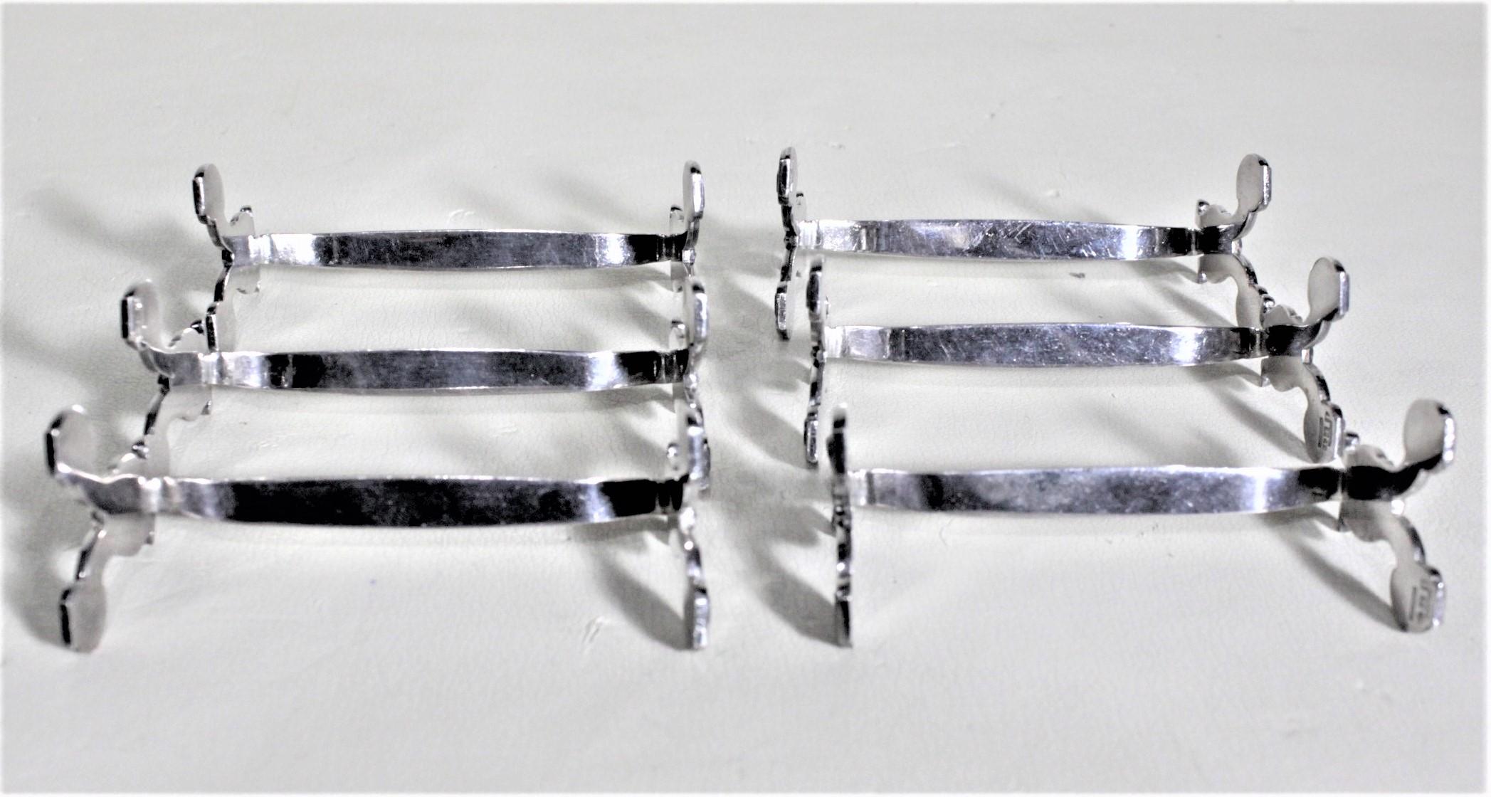 Juego de seis soportes para cuchillos de estilo antiguo chapados en plata Christofle Chapado en venta