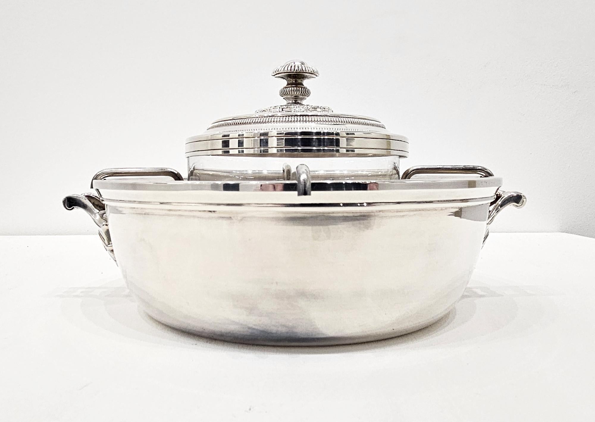 Hollywood Regency Ciotola per caviale placcata in argento di Christofle con scatola originale, 1980 ca. in vendita