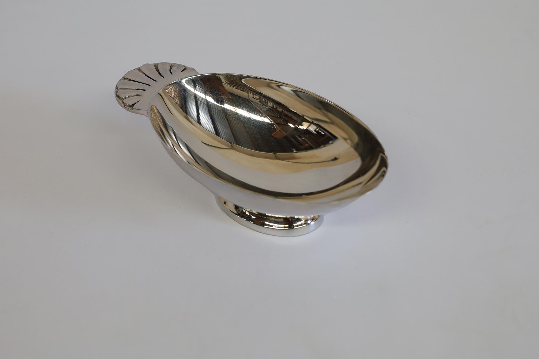 Argenté Saucière en métal argenté Christofle en vente