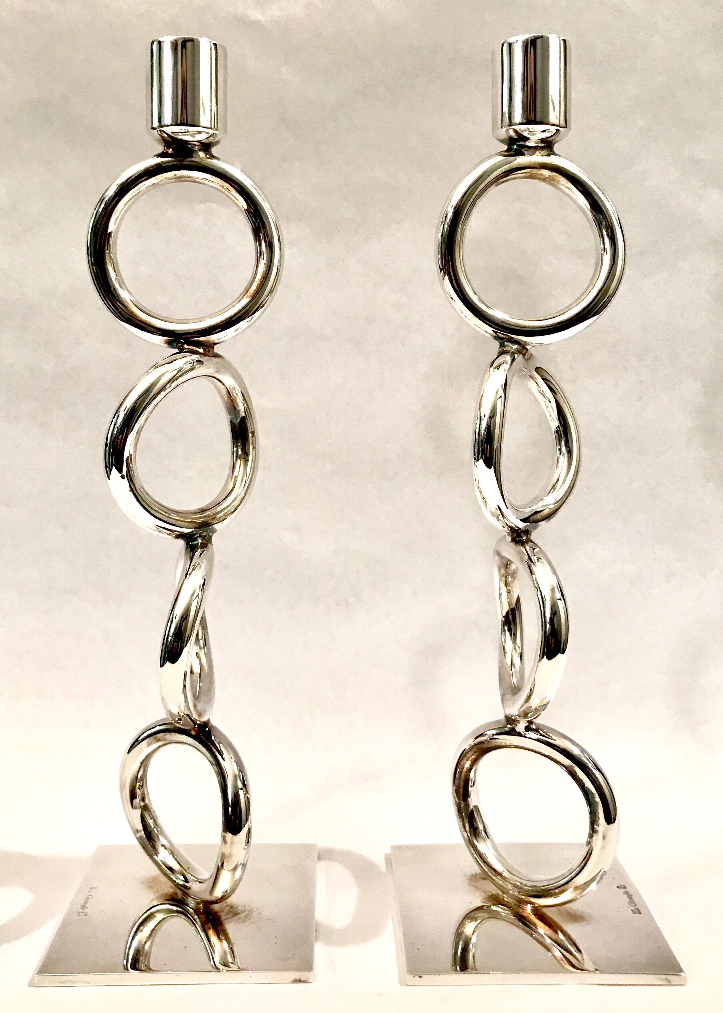 Christofle Silver Plated Vertigo Four-Ring Candlesticks In Good Condition For Sale In Lake Success, NY