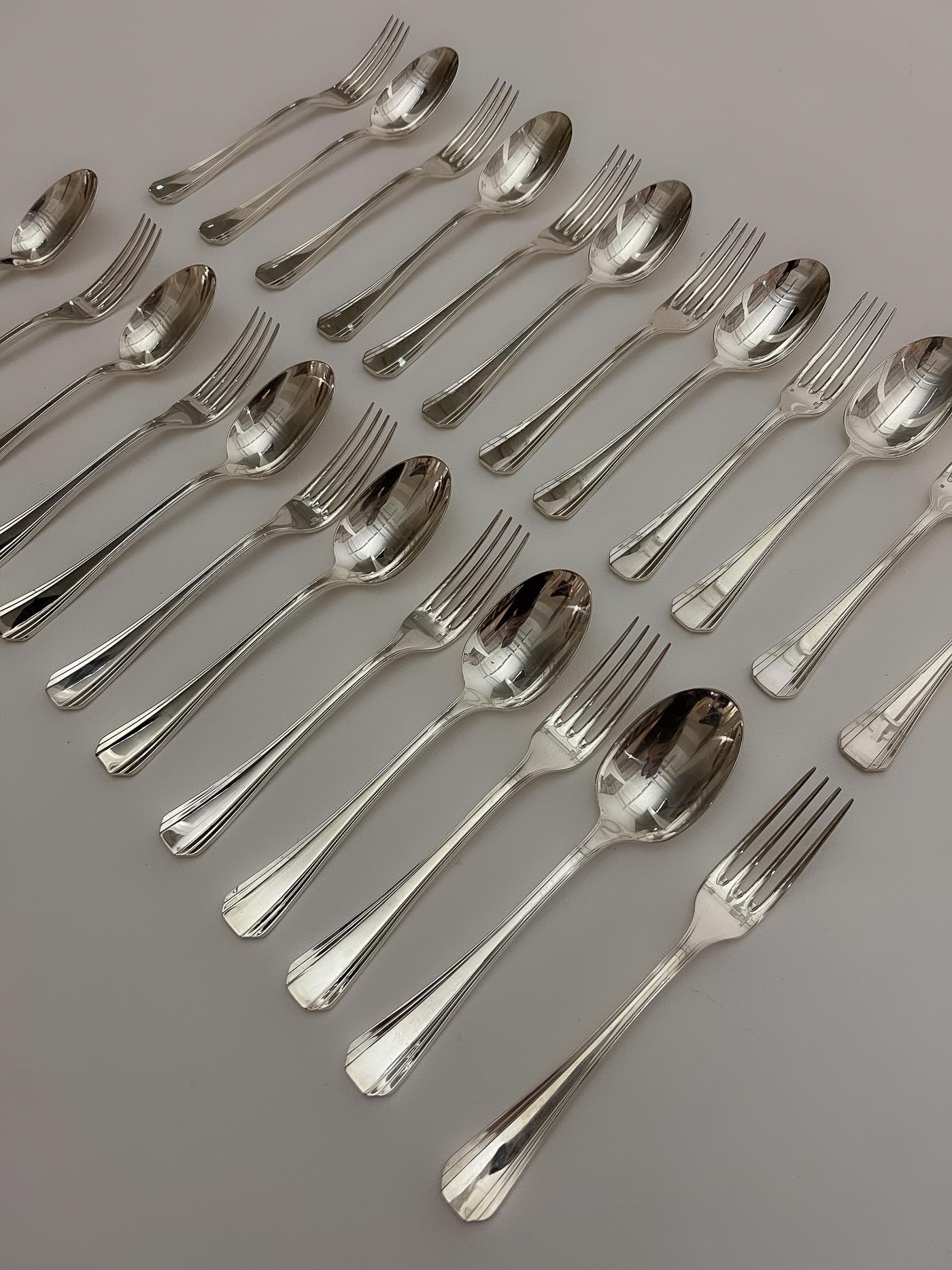 Christofle Silverware Set, 24 pieces For Sale 1