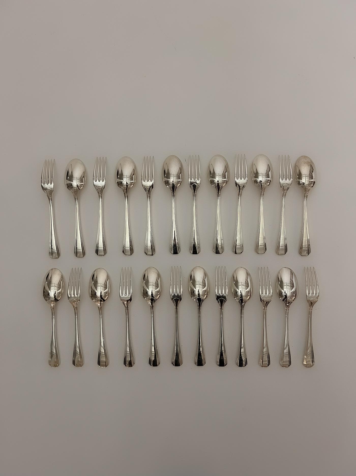 Christofle Silverware Set, 24 pieces For Sale 4
