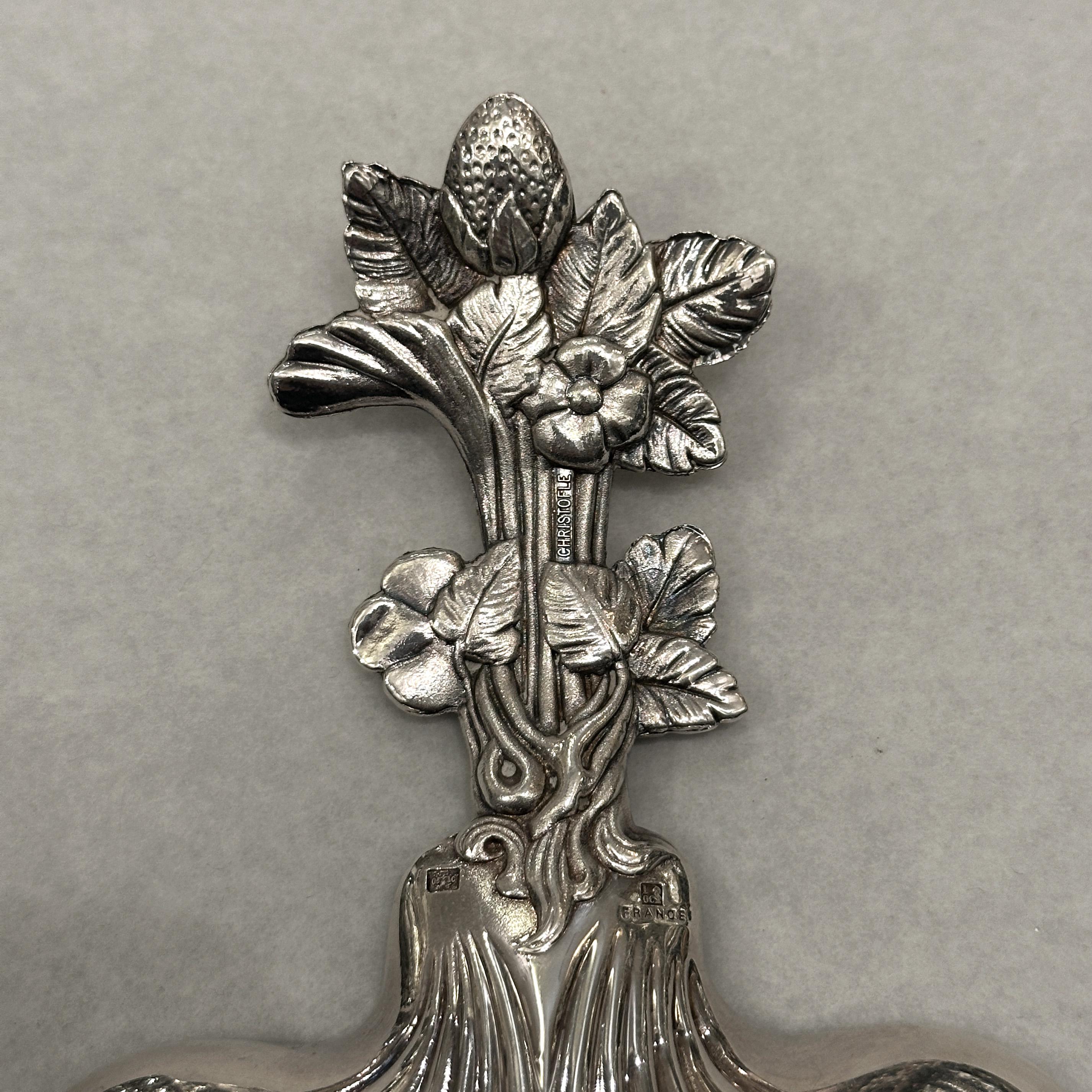 CHRISTOFLE Cuchara de fresa de metal plateado - Art Nouveau siglo XX en venta