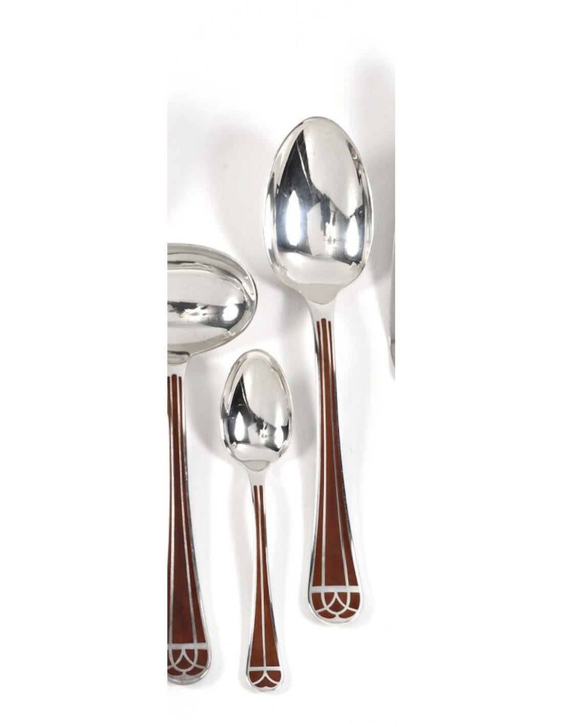 European Christofle - 'Talisman' Sienna 96-piece cutlery set For Sale