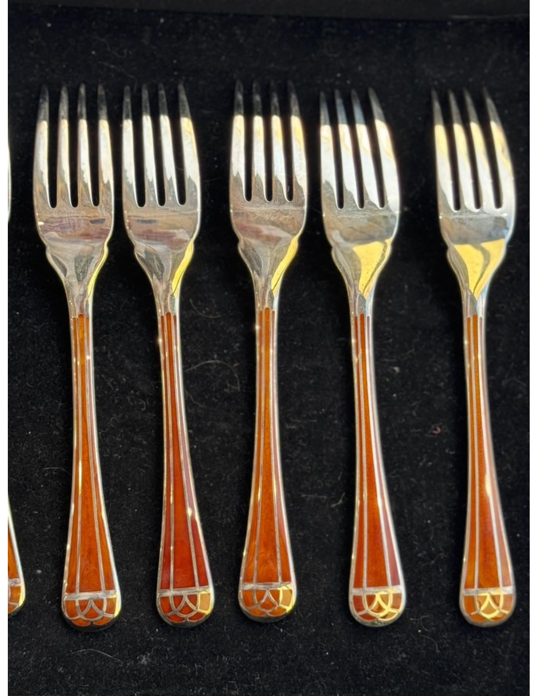 Christofle - 'Talisman' Sienna 96-piece cutlery set In Excellent Condition For Sale In SAINT-OUEN-SUR-SEINE, FR