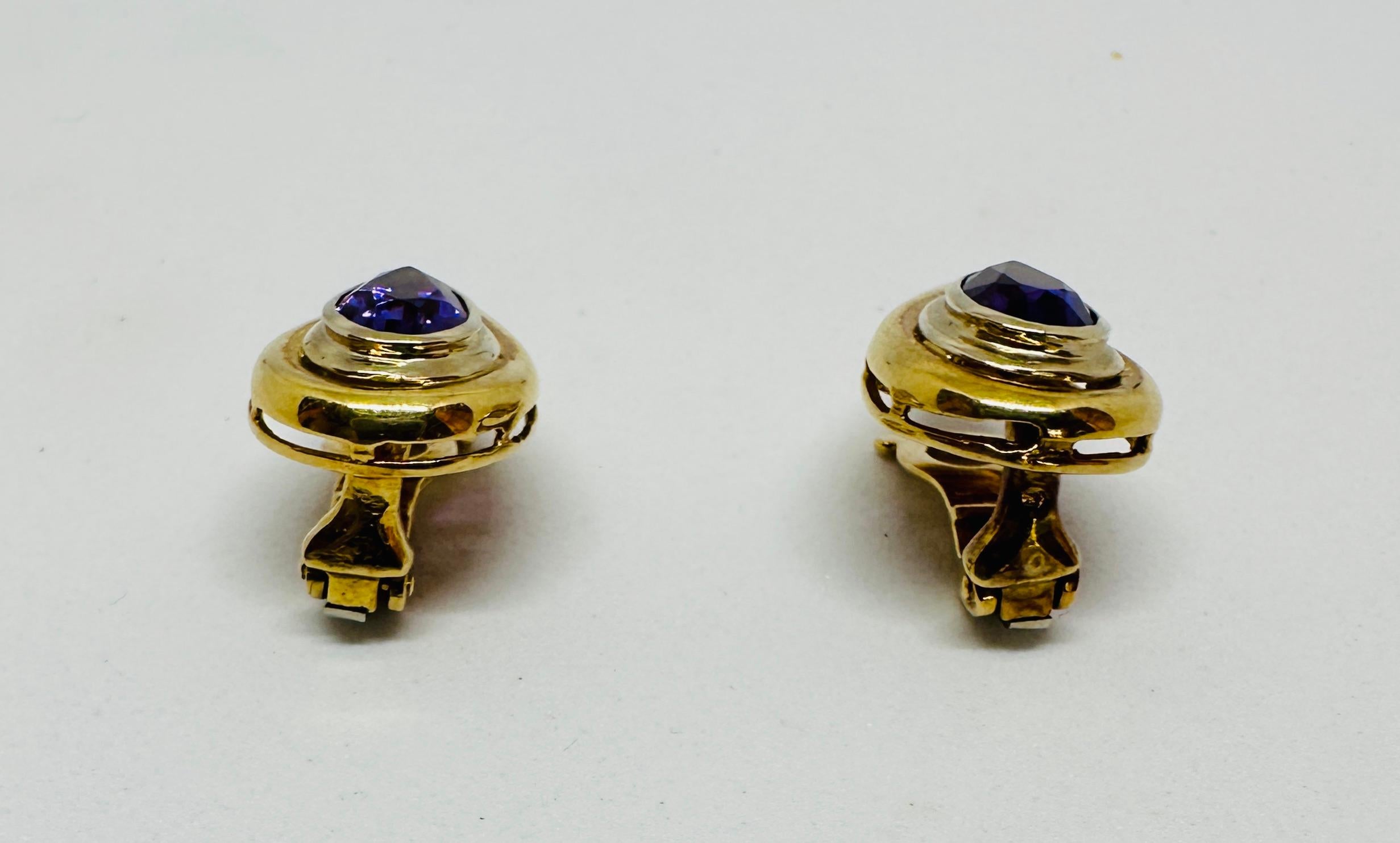 Christofle Teardrop Ear Clips with Amethysts in 18K Yellow and White Gold In Excellent Condition For Sale In San Rafael, CA