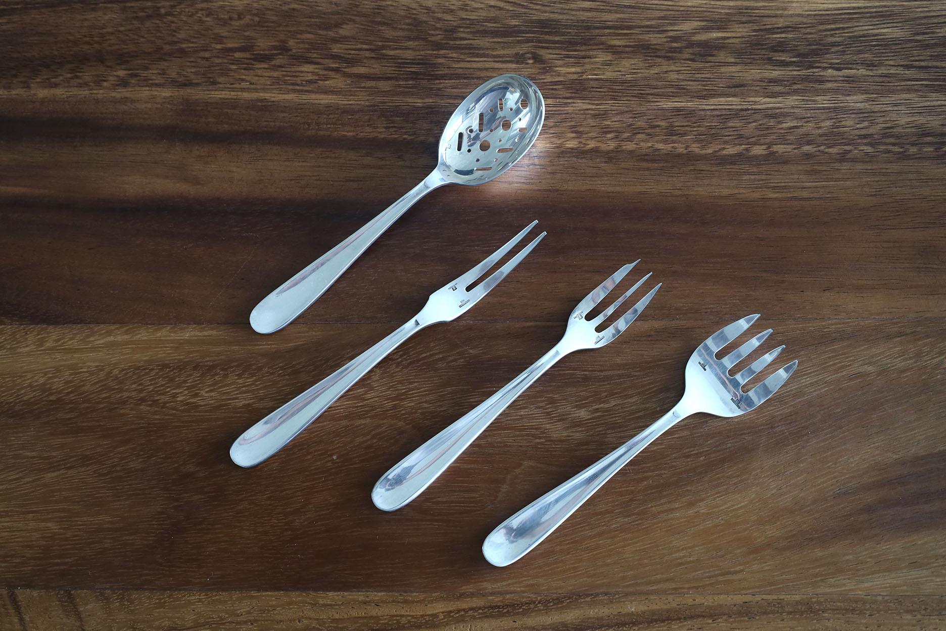 Juego de cubiertos Christofle Vintage Special con caja original Hecho a mano en venta