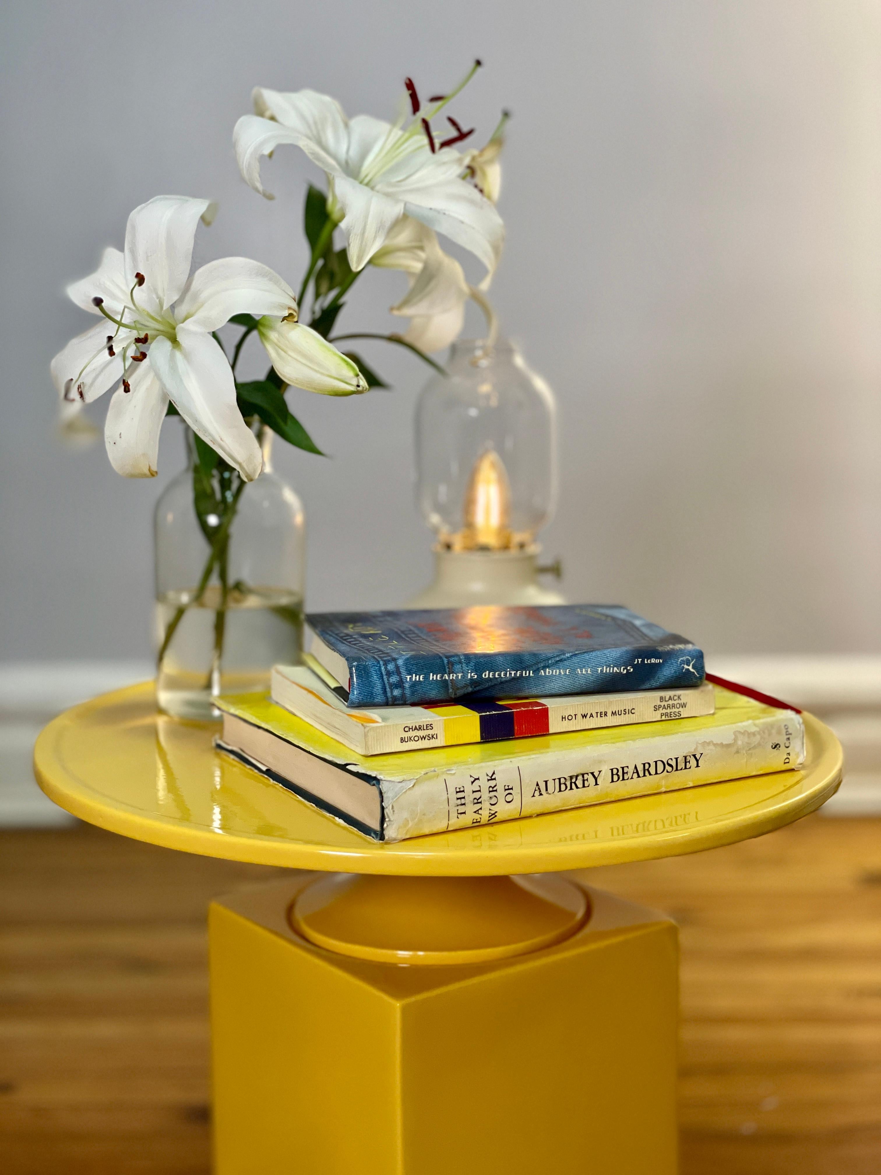 Christophe Delcourt OUK Yellow Side Table  In Good Condition For Sale In palm beach, FL