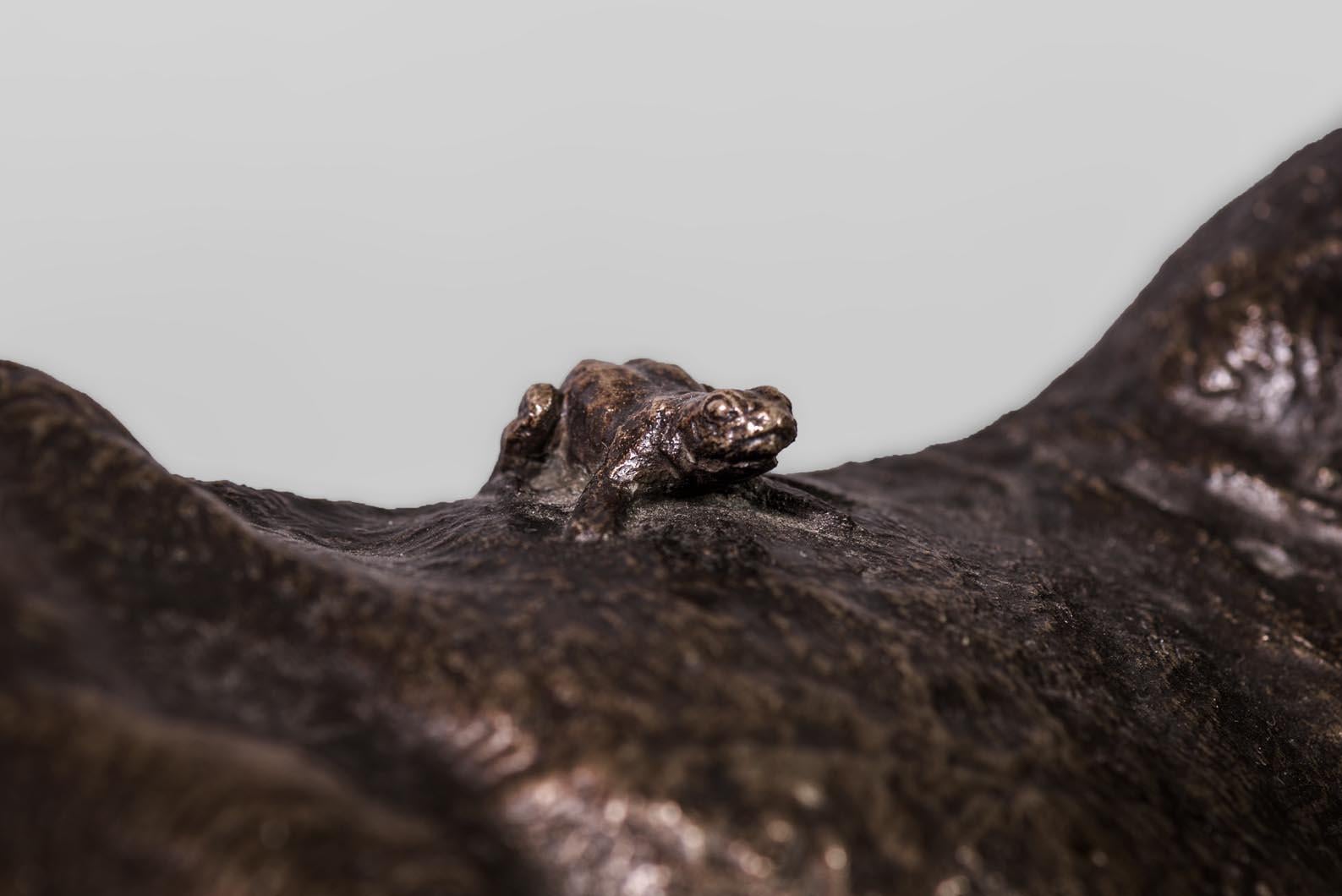Bronze Christophe FRATIN (1801-1864), Taureau à la grenouille (A Bull With a Frog) For Sale