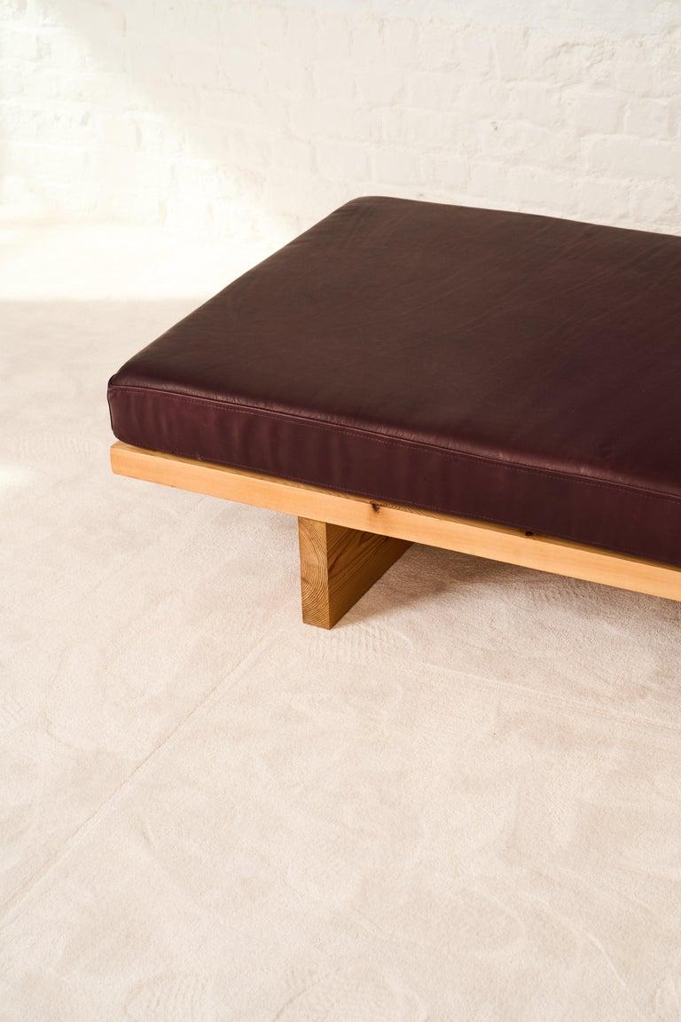 Belge CHRISTOPHE GEVERS - Daybed en vente