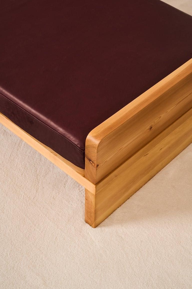 Cuir CHRISTOPHE GEVERS - Daybed en vente