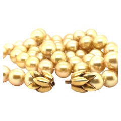 Christophe Graber South Sea Cultured Pearl Necklace with Yellow Gold Clasp
