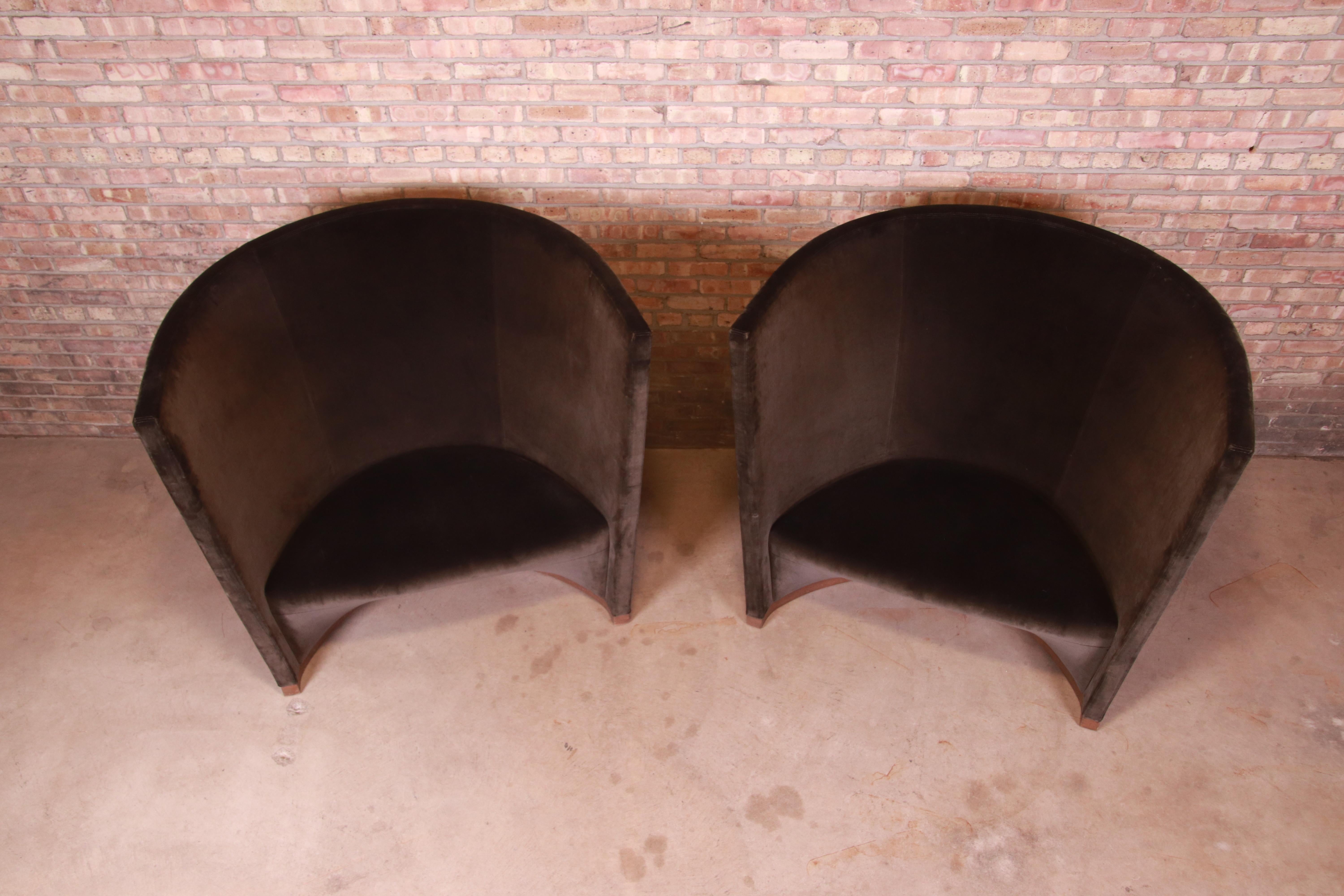 Christophe Pillet for Holly Hunt Elegant Modern Mohair Barrel Back Lounge Chairs In Good Condition In South Bend, IN