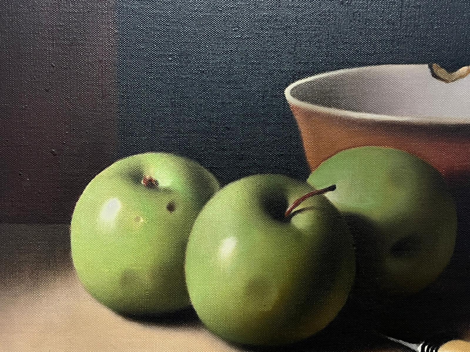 Still Life With Apples
Christopher Cawthorn (British 20th Century)
signed oil painting on canvas, framed
framed: 21.5 x 25.5 inches
canvas: 16 x 20 inches
provenance: private collection, England 
condition: very good and sound condition 
