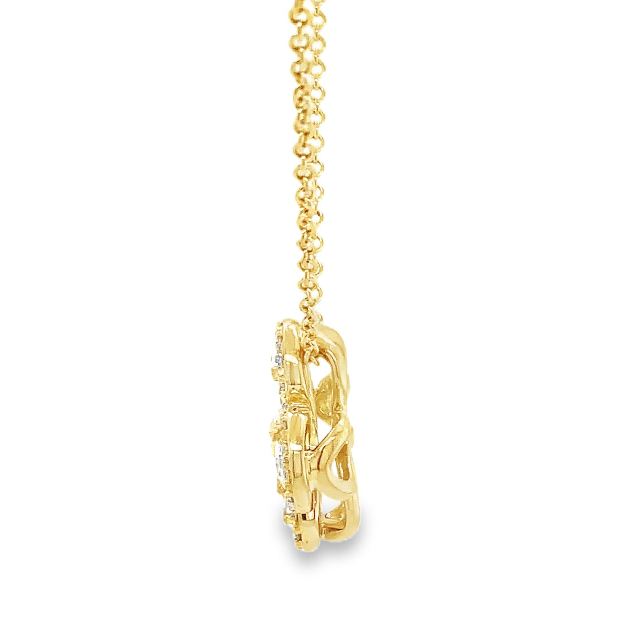 Taglio a goccia Christopher Designs Ciondolo classico L'Amour con diamante a forma di pera tagliato a vivo in 18 carati in vendita