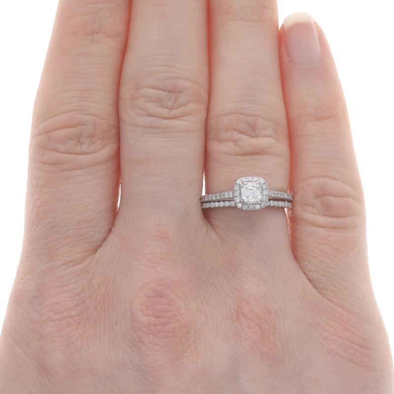 Christopher Designs Diamant Verlobungsring Ehering Weißgold 14k Cushion (Kissenschliff) im Angebot