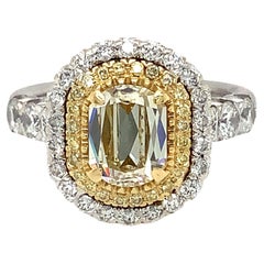 Christopher Designs L'Amour Crissscut Light Fancy Yellow Diamond Ring serti en 18K