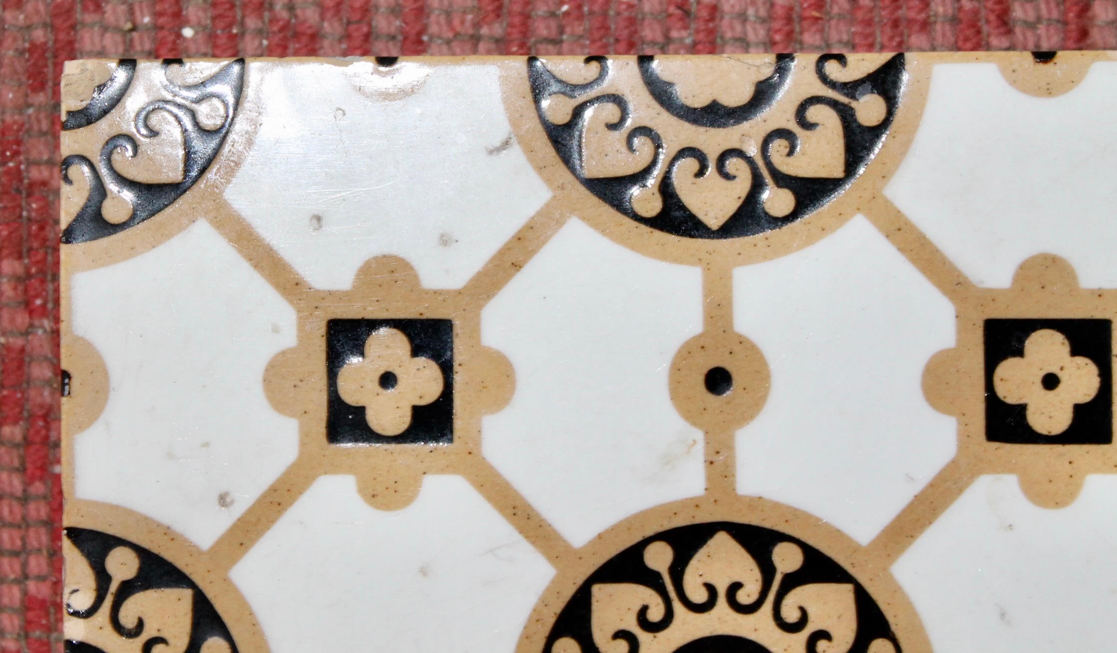 Christopher Dresser Designs Minton & Co. Carreaux encaustiques Bon état - En vente à Sharon, CT
