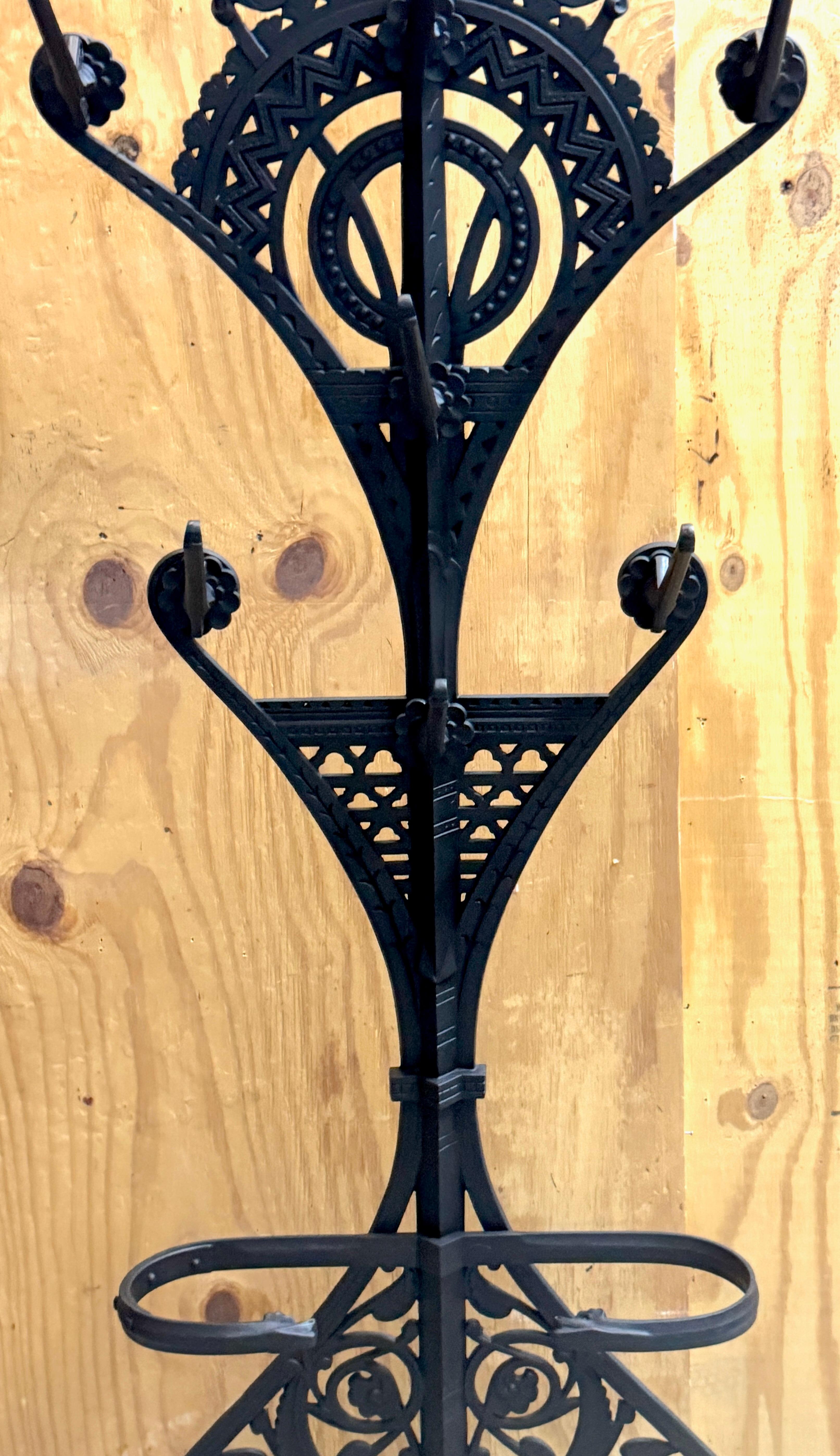 Christopher Dresser für Coalbrookdale, Cast Iron Aesthetic Movement Hall Stand (Englisch) im Angebot