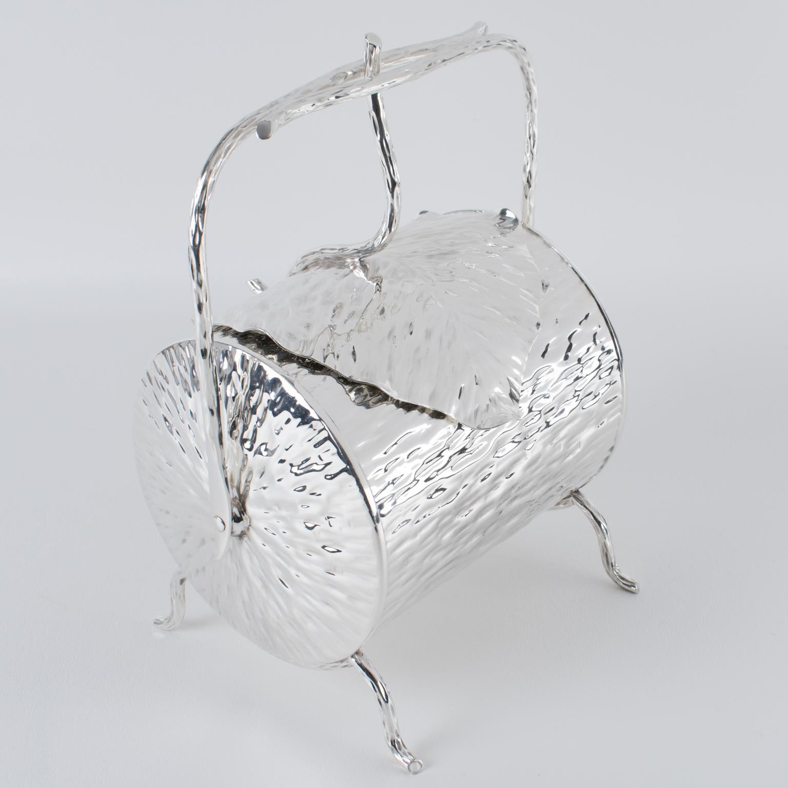 Victorian Christopher Dresser for Hukin and Heath Silver Plate Candy Box, circa 1880 For Sale