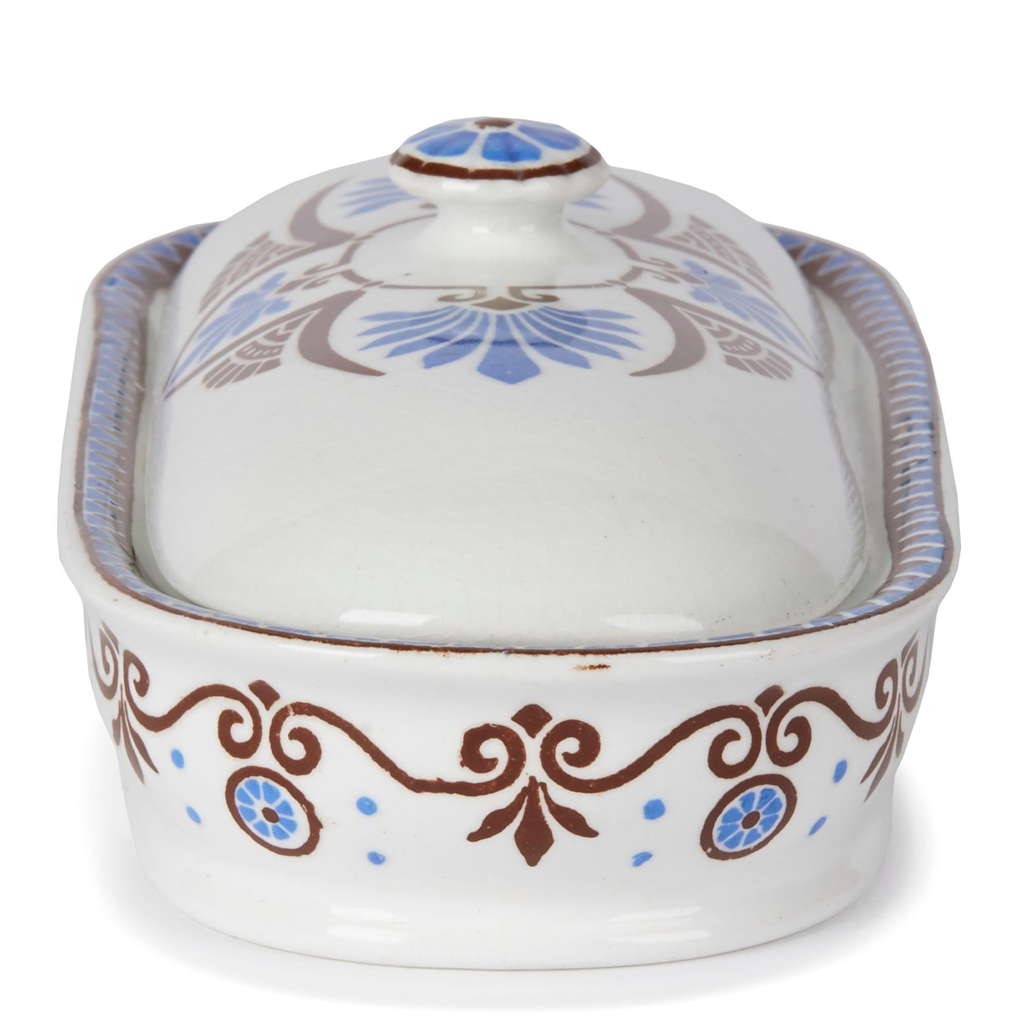 Christopher Dresser for Minton Pottery Lidded Bathroom Box, 1881 3