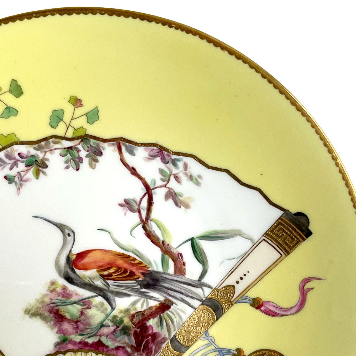 Gelber Mintonteller aus dem japanischen Christopher Dresser-Japanismus, 1876 (Ästhetizismus) im Angebot