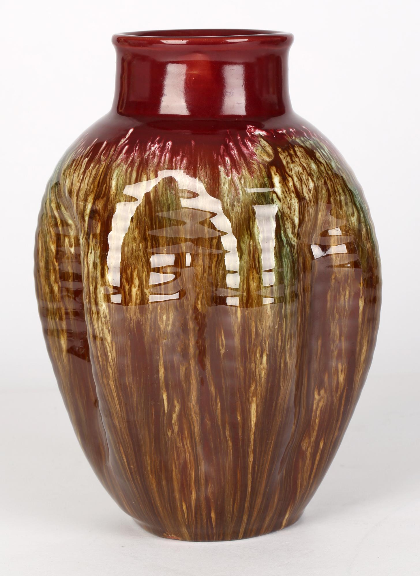 Christopher Dresser Linthorpe Pinched Streak Glazed Art Pottery Vase en vente 2