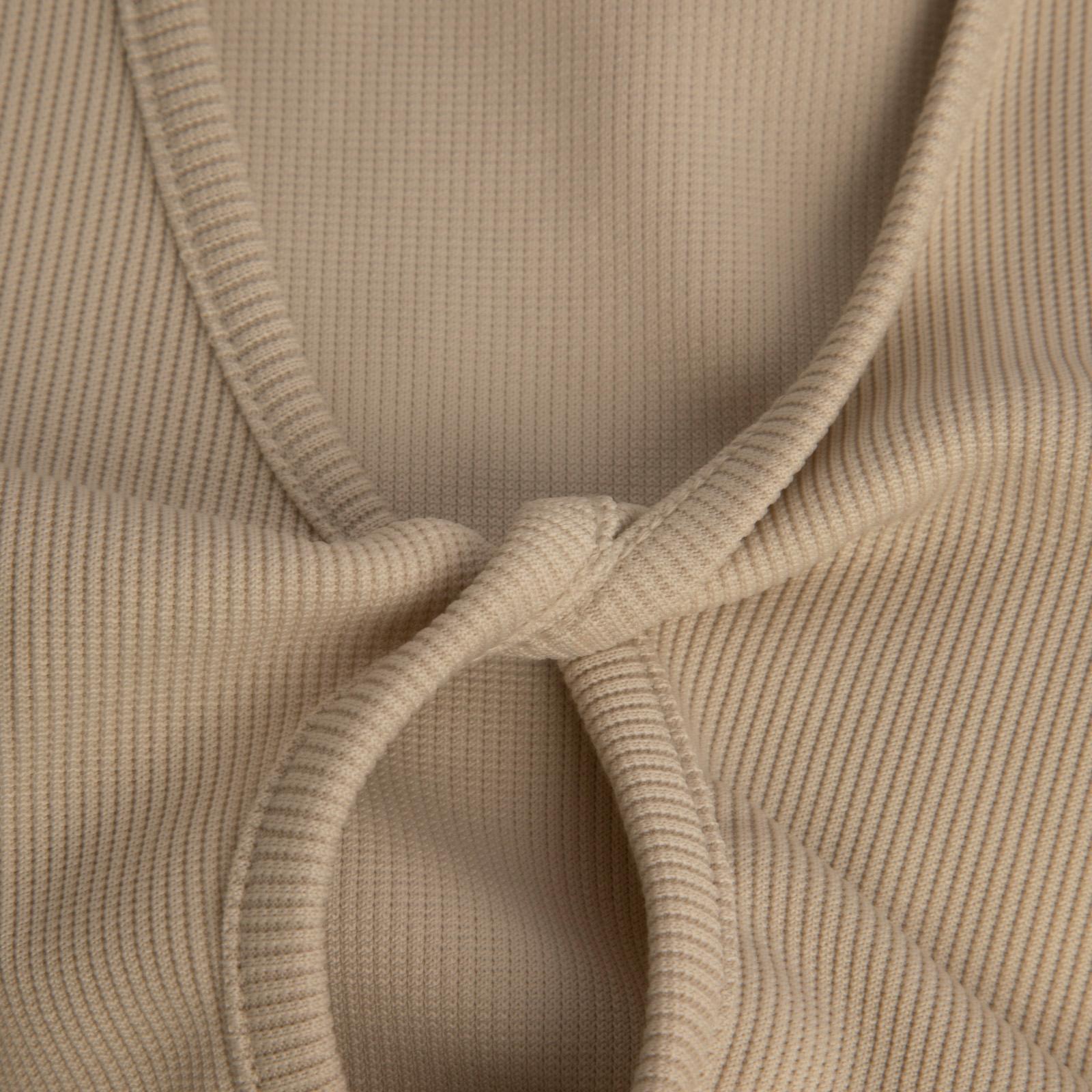 Christopher M-One Beige Cutout Twist Front Tank Top Size M Bon état - En vente à London, GB