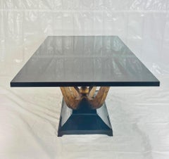 Table de salle à manger "Fontaine" de Christopher Guy en acajou et finition dorée