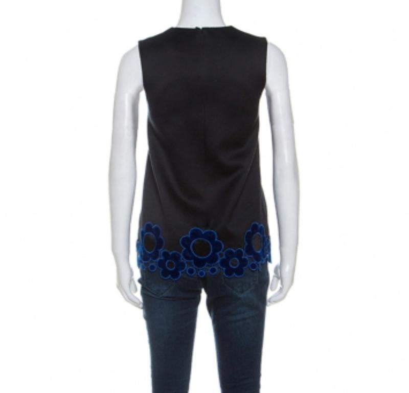 Christopher Kane Black Cotton Blend Flower Applique Trim Sleeveless Top S im Zustand „Gut“ im Angebot in Dubai, Al Qouz 2