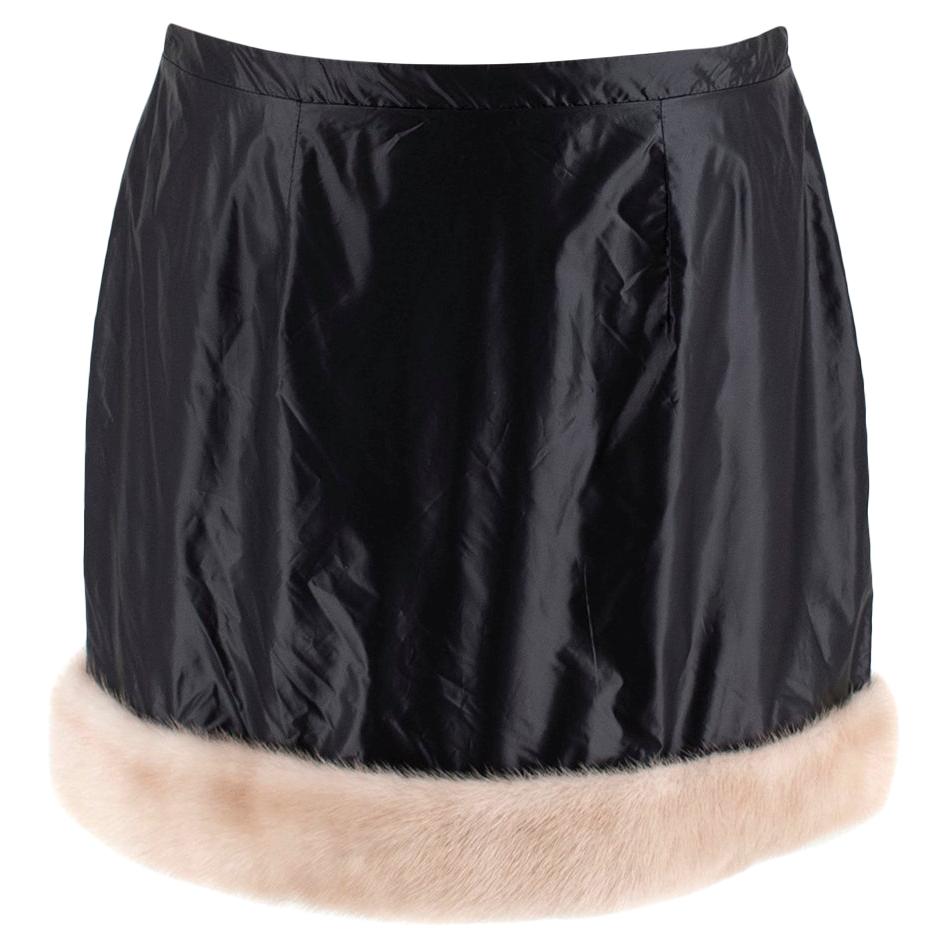 Christopher Kane Black Mink Fur-trim Mini Skirt - Us size 6  For Sale