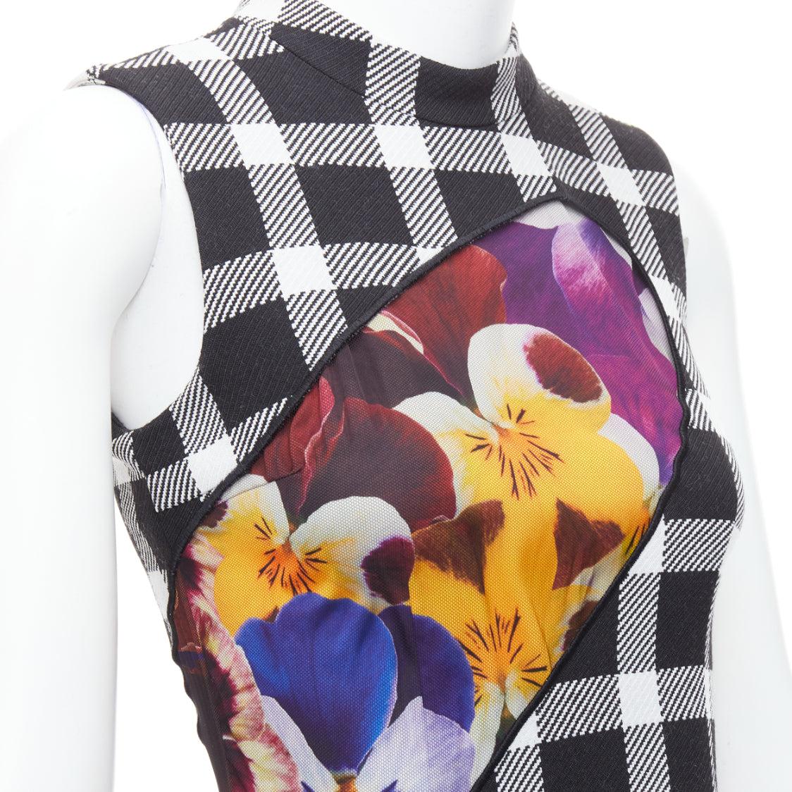 CHRISTOPHER KANE virgin wool multicolor orchid plaid print dress IT38 XS
Reference: ECLO/A00022
Brand: Christopher Kane
Material: Virgin Wool, Blend
Color: Multicolour
Pattern: Gingham
Closure: Zip
Lining: Multicolour Fabric
Made in: