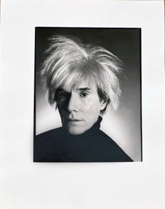 Portrait d'Andy Warhol, photographie en noir et blanc de l'artiste Celebrity